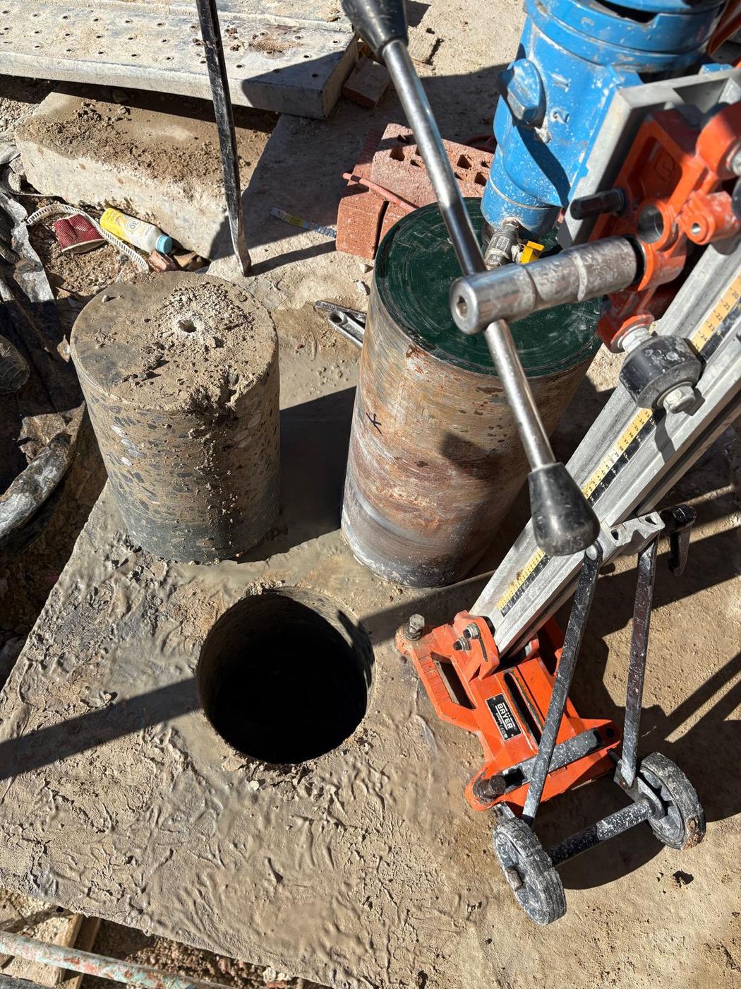 Core drilling by AE Cutting